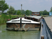 Kruisen op het Marne-Saônekanaal